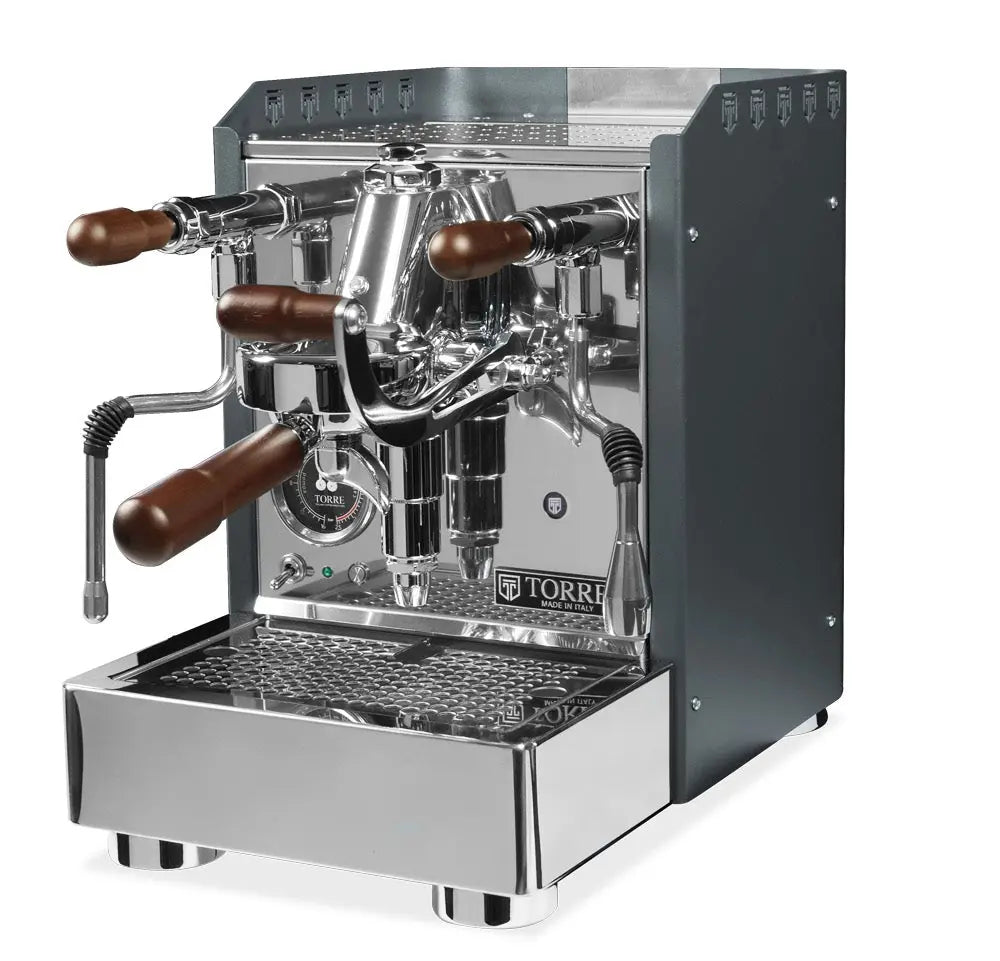 Torre Alfredo Espressomaschinn - Barista an Espresso