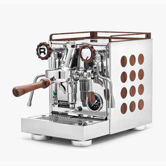 Appartamento Espressomaschinn - Barista an Espresso