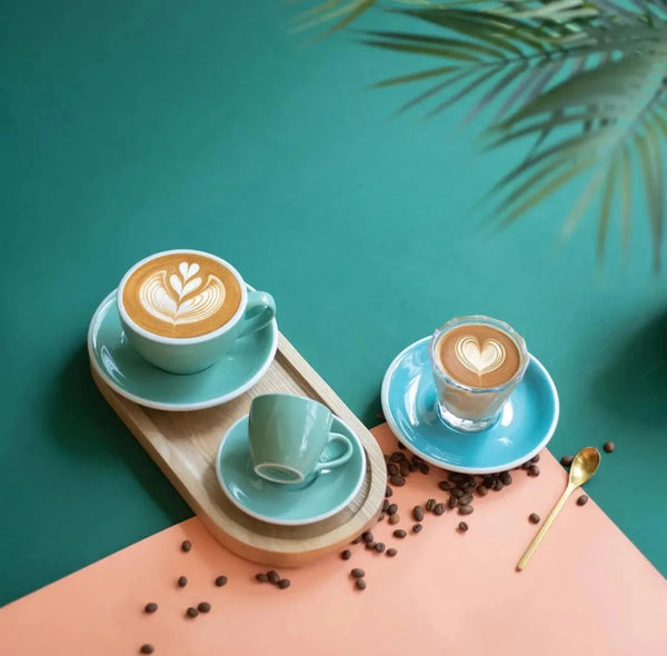 Glas & Porzeläin - Barista an Espresso