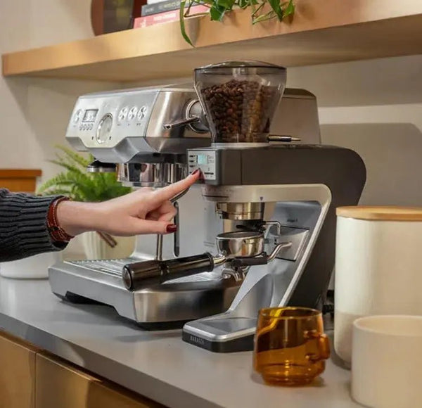 Renovéiert Muelen - Barista an Espresso