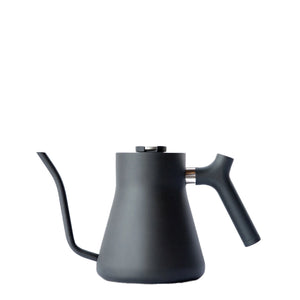 Matte schwaarze Waasserkeessel mat präzisem Schwanenhals-Ausfloss, ideal fir d'Bréiwen, Lescht Neiegkeeten, alles iwwer Kaffi.