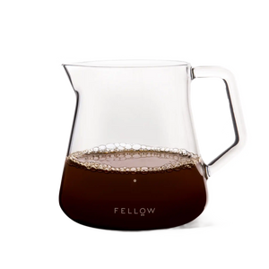 Glas-Servéierkann fir präzis Kaffiservéierung, modernen Design, Espresso-Accessoiren, déi neiste Neiegkeeten, alles ronderëm de Kaffi.