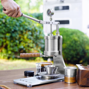 Aleman Sniper Espressomaschinn mat manuellem Hiewel | Precision Tower aus Edelstahl