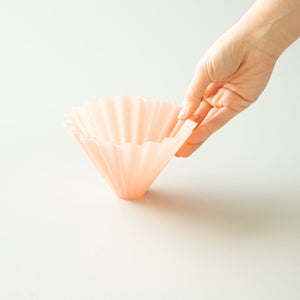 Origami Air Dripper M Matt rosa - Filterbryggning - Barista och Espresso