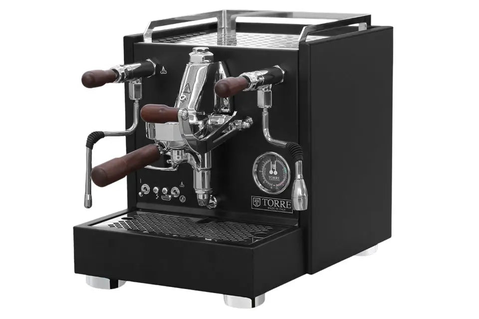 Torre Mariuccia Espresso-Maschinn - Barista an Espresso